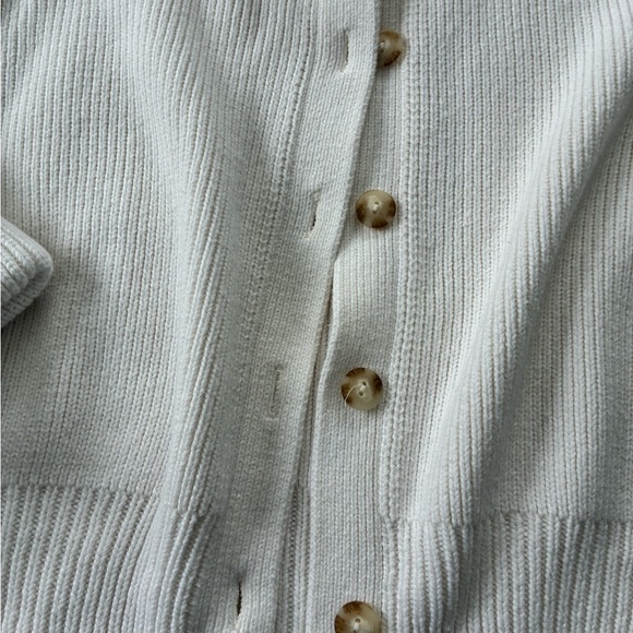 Abercrombie & Fitch White Button-Up Cardigan - Picture 4 of 8